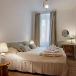 Foscolo46 - Elegante E Luminoso - Naonbnb