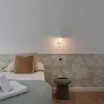 Foscolo46 - Elegante E Luminoso - Naonbnb