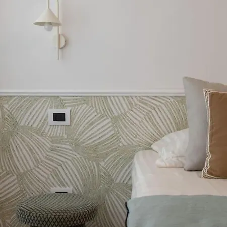 아파트 Foscolo46 - Elegante E Luminoso - Naonbnb *