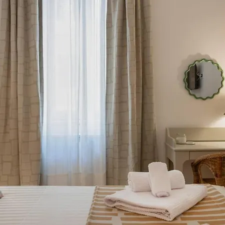 Foscolo46 - Elegante E Luminoso - Naonbnb *